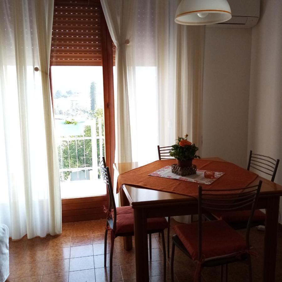 몬델로 Casa Rosamarina 아파트 외부 사진